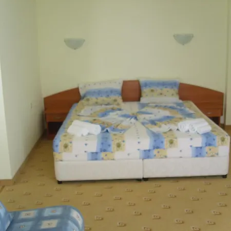 Hotel Varvara 3* ורברה