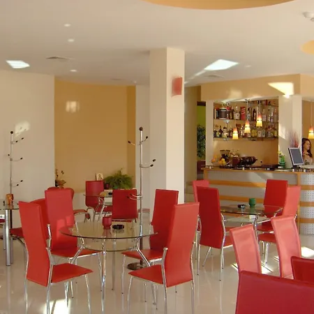Hotel Varvara מלון ורברה